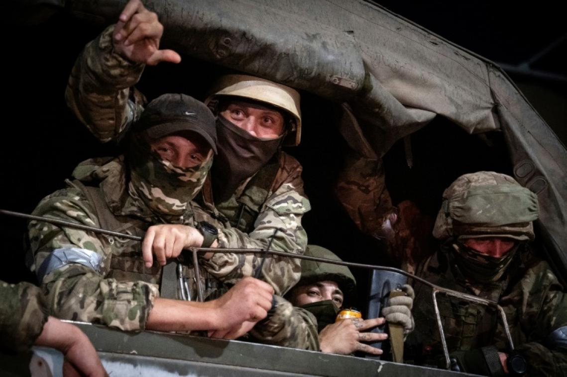 Des combattants du groupe Wagner à bord d'un véhicule à Rostov, en Russie, le 24 juin 2023