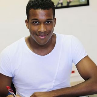 Alassane Pléa : Le Franco-Malien Rejoint Nice