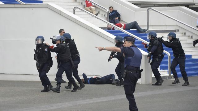 Attentat à Cannes ? C'était juste une simulation.