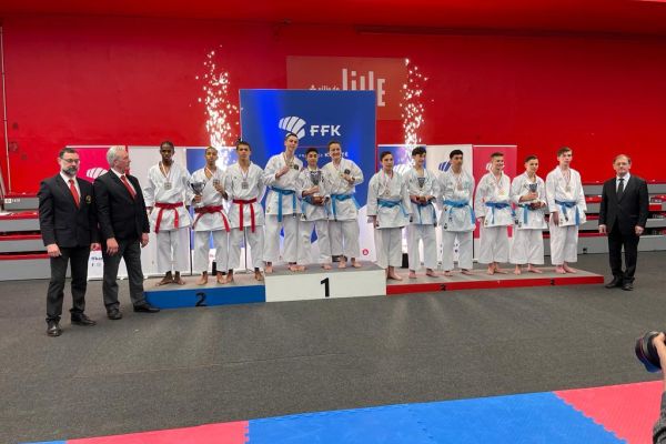 Championnat de France Kata : l'Okinawa-Te Tropic Club vice-championne de France