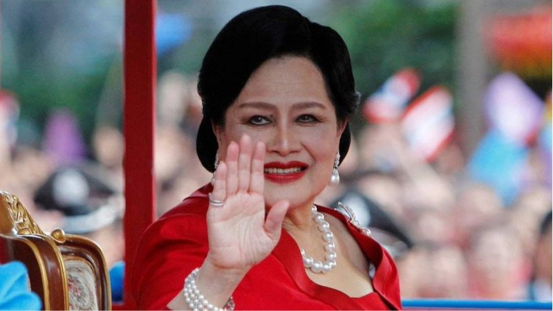 Thaïlande : Au pays du sourire, les cœurs pleurent la Reine Mère Sirikit