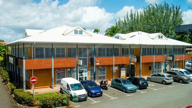 Laure Maximin à la SEMSAMAR : Une succession familiale qui masque une autre réalité en interne.