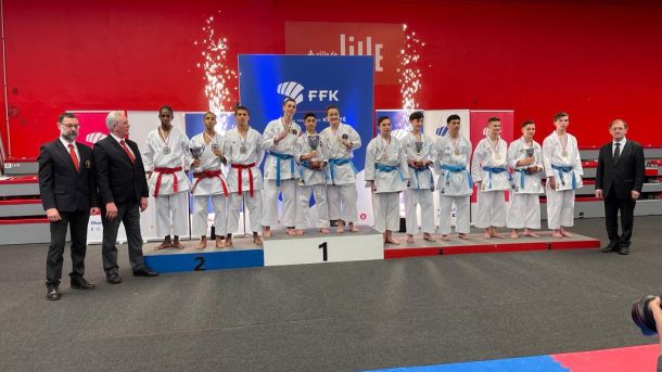 Championnat de France Kata : l'Okinawa-Te Tropic Club vice-championne de France