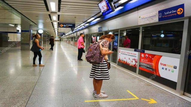 A Bangkok : vivre l'expérience du train des profondeurs